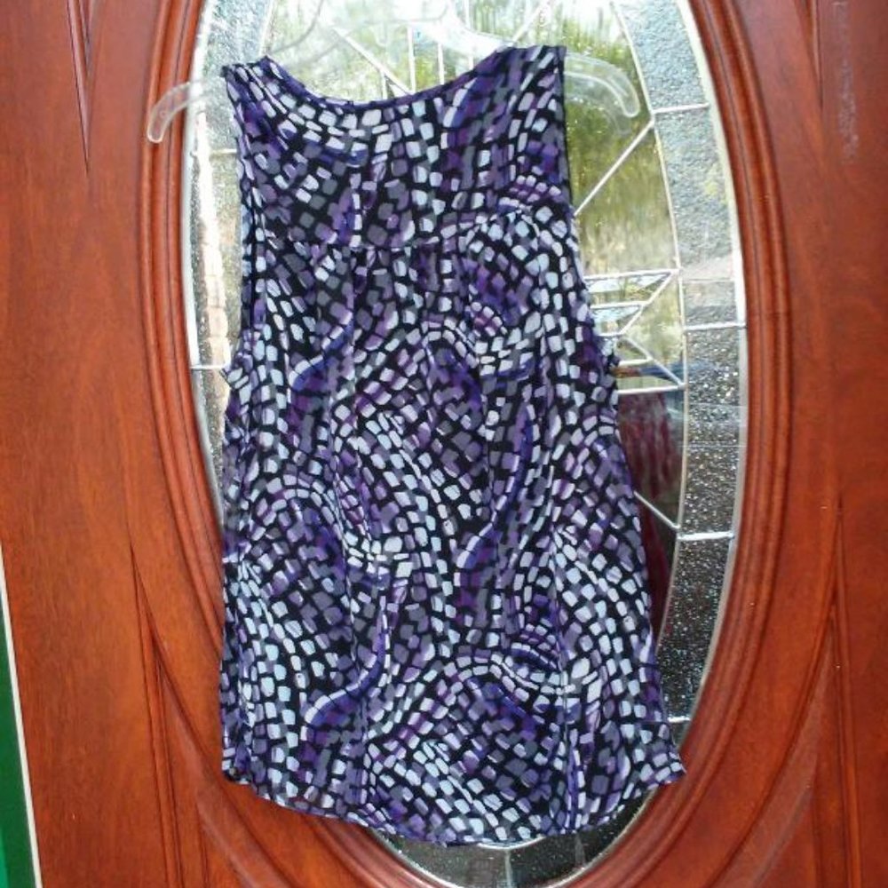 Democracy Purple/Black/White Paisley Sleeveless Round Neck Lined Top Size L - Picture 4 of 4